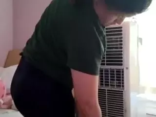 EllyG3's Live Sex Cam Show