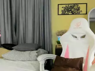 LinnDail's Live Sex Cam Show