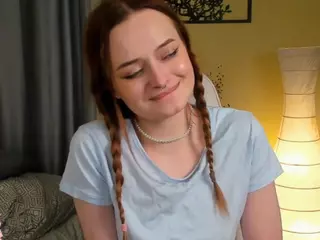 LinnDail's Live Sex Cam Show
