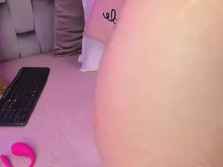 meloddyparker's Live Sex Cam Show