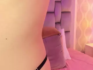 meloddyparker's Live Sex Cam Show