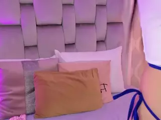 meloddyparker's Live Sex Cam Show