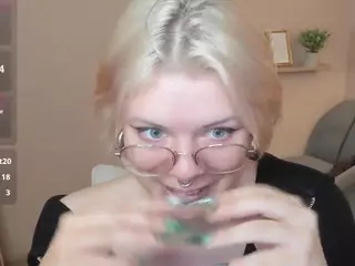 NebulaEcho's Live Sex Cam Show