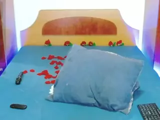 SophieRosenfeld's Live Sex Cam Show