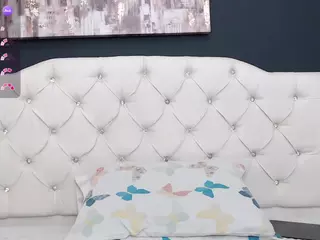 TAMY-LYN's Live Sex Cam Show