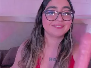 ApriilFox's Live Sex Cam Show