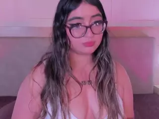 ApriilFox's Live Sex Cam Show