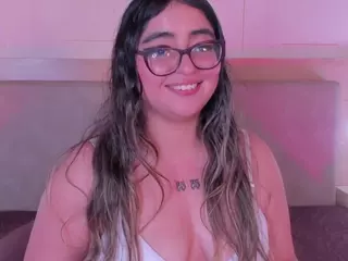 ApriilFox's Live Sex Cam Show