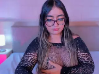 ApriilFox's Live Sex Cam Show