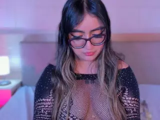 ApriilFox's Live Sex Cam Show
