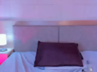 ApriilFox's Live Sex Cam Show