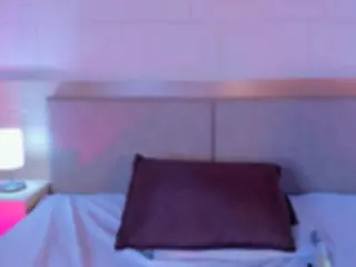 ApriilFox's Live Sex Cam Show