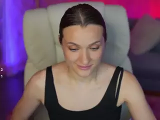 EmmySkyy's Live Sex Cam Show