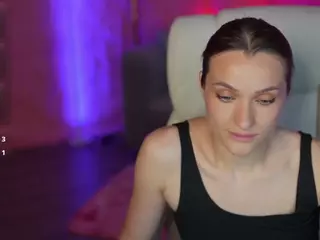 EmmySkyy's Live Sex Cam Show