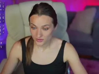EmmySkyy's Live Sex Cam Show