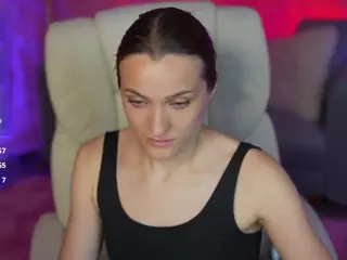 EmmySkyy's Live Sex Cam Show