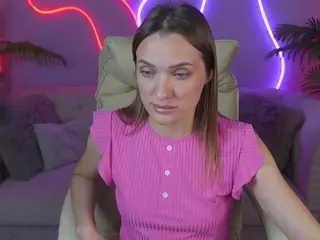 EmmySkyy's Live Sex Cam Show