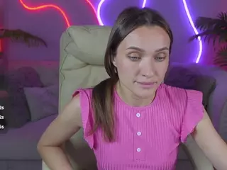 EmmySkyy's Live Sex Cam Show