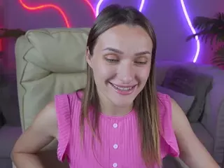 EmmySkyy's Live Sex Cam Show