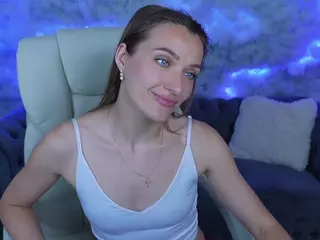 EmmySkyy's Live Sex Cam Show