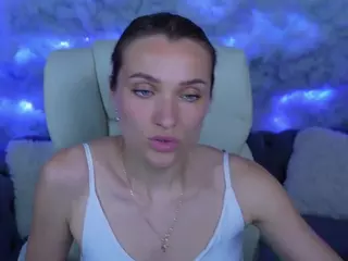 EmmySkyy's Live Sex Cam Show