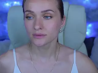 EmmySkyy's Live Sex Cam Show