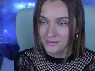 EmmySkyy's Live Sex Cam Show