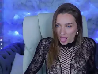 EmmySkyy's Live Sex Cam Show