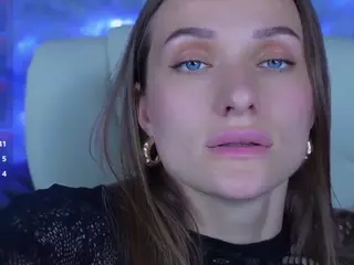 EmmySkyy's Live Sex Cam Show