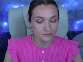 EmmySkyy's Live Sex Cam Show