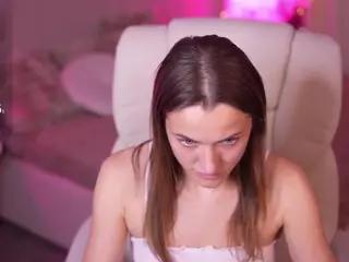 EmmySkyy's Live Sex Cam Show