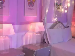 LiLLiAnderson's Live Sex Cam Show