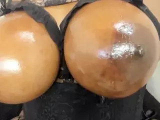 NajaylaAdams1's Live Sex Cam Show