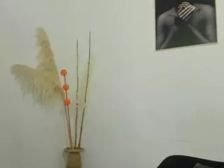 NajaylaAdams1's Live Sex Cam Show