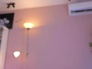 Vesia's Live Sex Cam Show