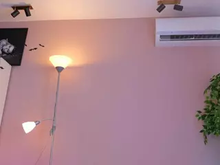Vesia's Live Sex Cam Show