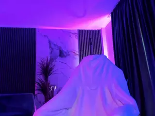 ViolinMoves's Live Sex Cam Show
