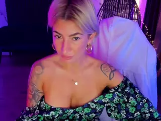 ViolinMoves's Live Sex Cam Show