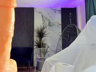 ViolinMoves's Live Sex Cam Show
