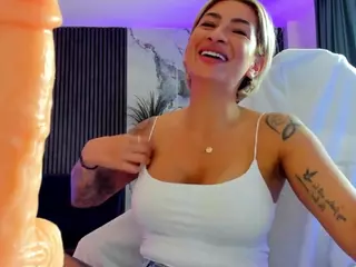 ViolinMoves's Live Sex Cam Show