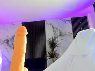 ViolinMoves's Live Sex Cam Show