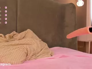 DinaRichards1's Live Sex Cam Show