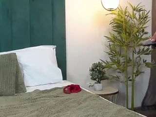 SierraQuinn's Live Sex Cam Show