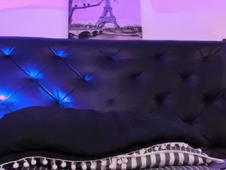 vale-stone's Live Sex Cam Show