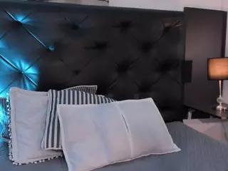 vale-stone's Live Sex Cam Show