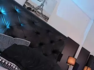 vale-stone's Live Sex Cam Show