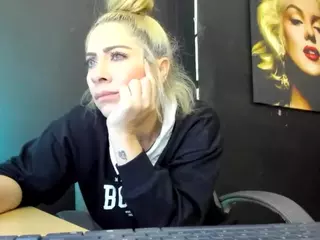 Viktoria-daviss's Live Sex Cam Show