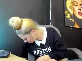 Viktoria-daviss's Live Sex Cam Show