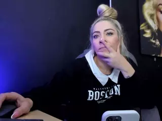 Viktoria-daviss's Live Sex Cam Show