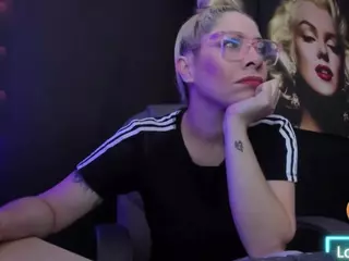 Viktoria-daviss's Live Sex Cam Show